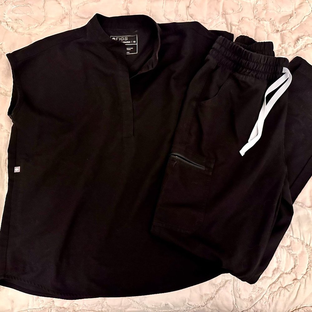 Figs Scrubs Black